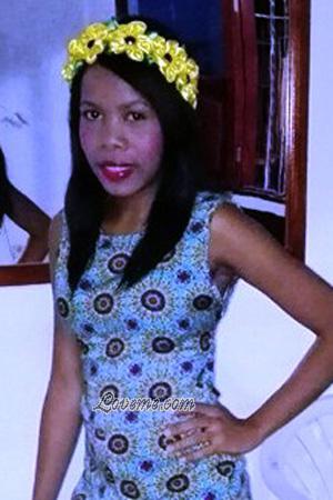 177106 - Claudia Age: 34 - Colombia