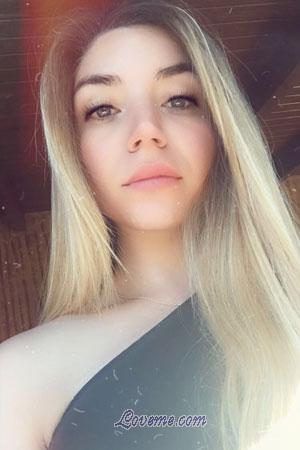 202511 - Iris Age: 33 - Spain