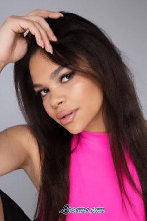 208700 - Helen Age: 24 - Germany