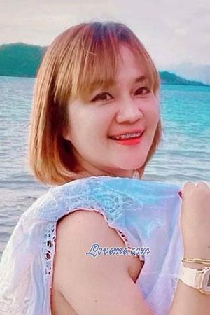 209370 - Pitchsinee Age: 34 - Thailand