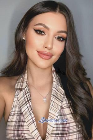 211433 - Maria-Madalina Age: 32 - Romania