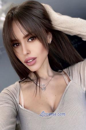 221142 - Daryna Age: 32 - Ukraine