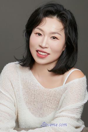 221487 - Penny Age: 42 - China