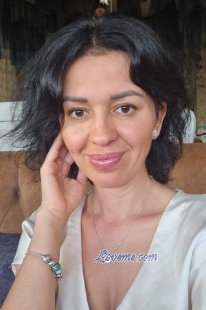 222037 - Irina Age: 41 - Ukraine