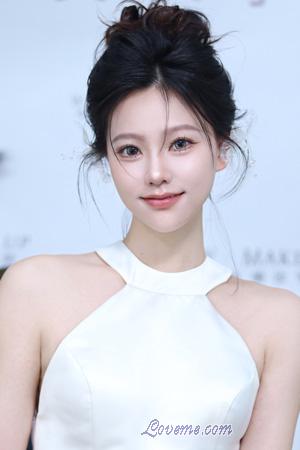 224764 - Yunyun Age: 28 - China