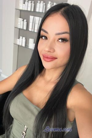 225075 - Alla Age: 34 - Ukraine