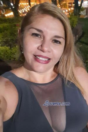 229341 - Adriana Age: 47 - Costa Rica